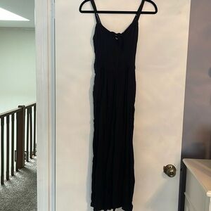 Hollister Size Small Black Pant- Romper with Pockets